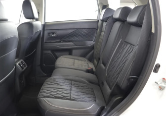 Новый Mitsubishi Outlander 2023 (7 фото)