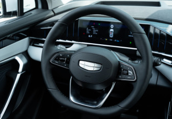 Новый Geely Atlas 2025 (22 фото)