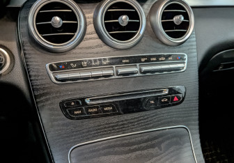 Подержанный автомобиль Mercedes-Benz GLC Coupe 2015 года (21 фото)