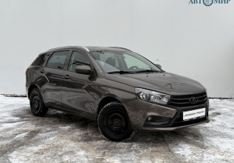 Подержанный автомобиль LADA (ВАЗ) Vesta Wagon 2019 года (3 фото)