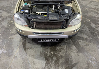 Подержанный автомобиль Volvo XC90 2008 года (17 фото)