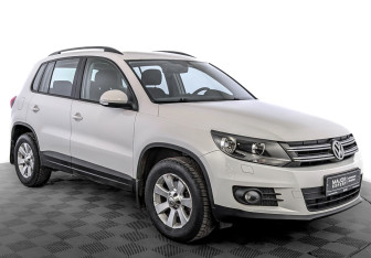 Подержанный автомобиль Volkswagen Tiguan 2013 года (3 фото)