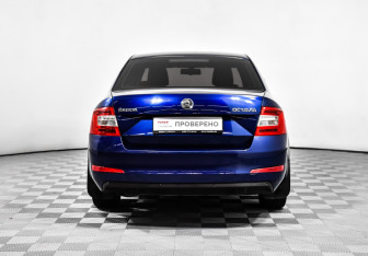 Подержанный автомобиль Skoda Octavia Liftback 2014 года (6 фото)