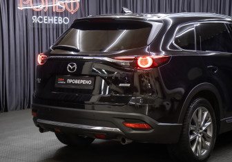 Подержанный автомобиль Mazda CX-9 2020 года (22 фото)