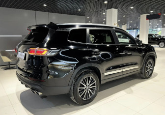 Подержанный автомобиль Chery Tiggo 8 Pro Max 2023 года (4 фото)