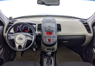Подержанный автомобиль Kia Soul 2012 года (14 фото)