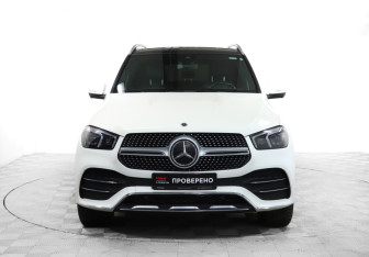 Подержанный автомобиль Mercedes-Benz GLE 2021 года (2 фото)