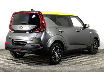 Подержанный автомобиль Kia Soul 2019 года (3 фото)