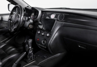 Подержанный автомобиль Mitsubishi Outlander 2007 года (9 фото)