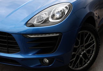 Подержанный автомобиль Porsche Macan 2018 года (22 фото)