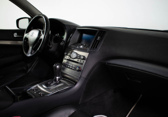 Подержанный автомобиль Infiniti G Sedan 2011 года (9 фото)