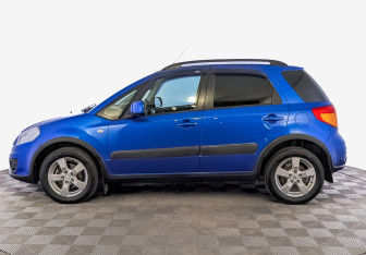 Подержанный автомобиль Suzuki SX4 Hatchback 2012 года (8 фото)