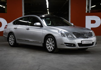 Подержанный автомобиль Nissan Teana 2008 года (3 фото)