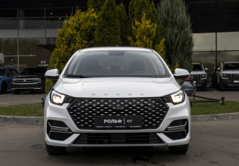 Подержанный автомобиль Omoda S5 2024 года (2 фото)