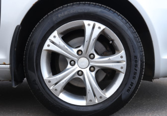 Подержанный автомобиль Skoda Octavia Liftback 2011 года (18 фото)