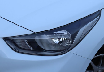 Подержанный автомобиль Hyundai Solaris Sedan 2017 года (21 фото)