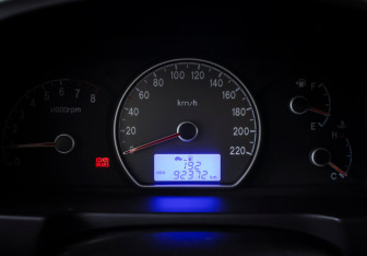 Подержанный автомобиль Hyundai Elantra Sedan 2007 года (15 фото)