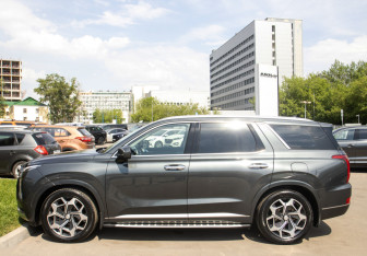 Подержанный автомобиль Hyundai Palisade 2021 года (6 фото)