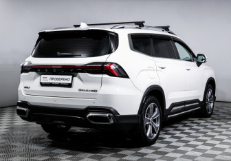 Подержанный автомобиль Geely Okavango 2024 года (5 фото)