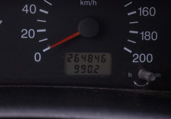 Подержанный автомобиль Chevrolet Niva 2007 года (12 фото)