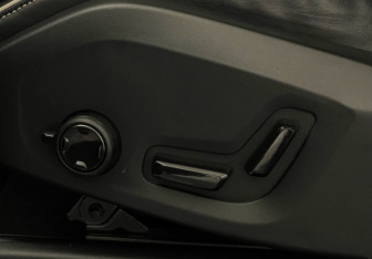 Подержанный автомобиль Volvo XC90 2019 года (45 фото)