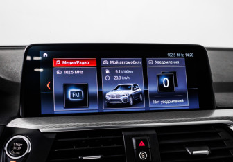 Подержанный автомобиль BMW X3 2019 года (15 фото)