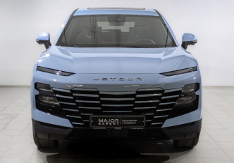 Подержанный автомобиль Jetour Dashing 2023 года (2 фото)