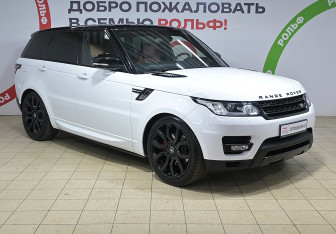 Подержанный автомобиль Land Rover Range Rover Sport 2015 года (3 фото)