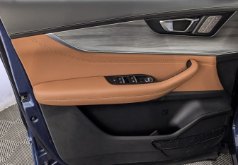Подержанный автомобиль Chery Tiggo 8 Pro Max 2023 года (19 фото)