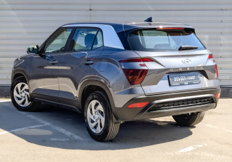 Подержанный автомобиль Hyundai Creta 2021 года (7 фото)