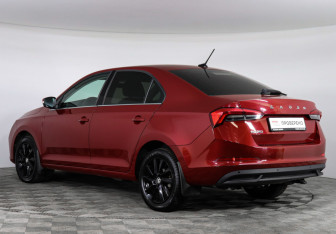 Подержанный автомобиль Skoda Rapid Liftback 2020 года (7 фото)