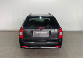 Подержанный автомобиль Chevrolet Lacetti Wagon 2007 года (6 фото)