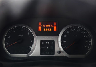 Подержанный автомобиль LADA (ВАЗ) Largus Wagon 2013 года (7 фото)