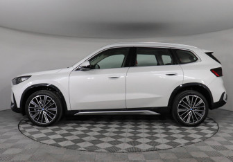 Новый BMW X1 2026 (5 фото)