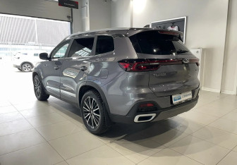 Подержанный автомобиль Chery Tiggo 8 2024 года (6 фото)