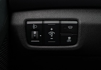 Подержанный автомобиль Hyundai Creta 2016 года (16 фото)