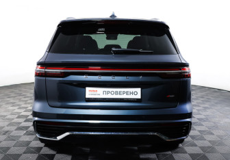 Подержанный автомобиль Geely Monjaro 2023 года (6 фото)