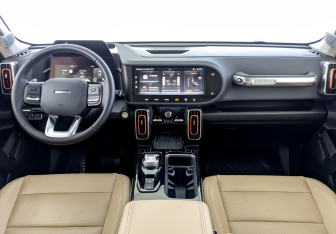 Подержанный автомобиль Haval Dargo 2023 года (14 фото)