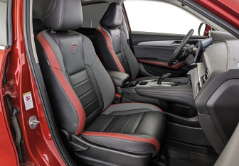 Подержанный автомобиль Haval F7x 2023 года (24 фото)
