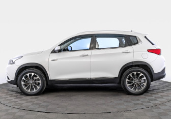 Подержанный автомобиль Chery Tiggo 7 2019 года (8 фото)