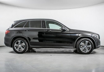 Подержанный автомобиль Mercedes-Benz GLC Coupe 2015 года (4 фото)