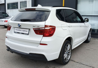 Подержанный автомобиль BMW X3 2012 года (5 фото)