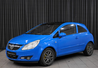 Подержанный автомобиль Opel Corsa 2007 года (1 фото)
