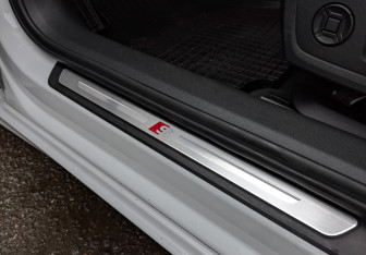 Подержанный автомобиль Audi A6 Sedan 2022 года (28 фото)