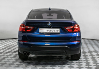 Подержанный автомобиль BMW X4 2017 года (6 фото)
