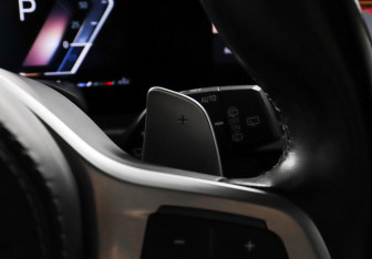 Подержанный автомобиль BMW X7 2022 года (20 фото)