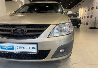 Подержанный автомобиль LADA (ВАЗ) Largus Wagon 2012 года (8 фото)