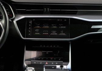 Подержанный автомобиль Audi A7 2019 года (12 фото)