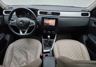 Подержанный автомобиль Renault Arkana 2021 года (11 фото)