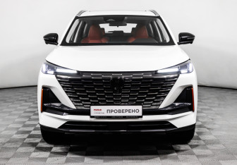 Подержанный автомобиль Changan UNI-S 2024 года (2 фото)